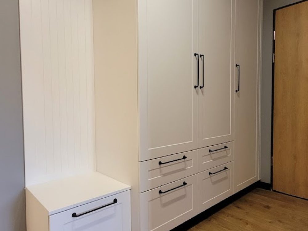 Szafa z siedziskiem Kraków Mebster meble na wymiar Kraków